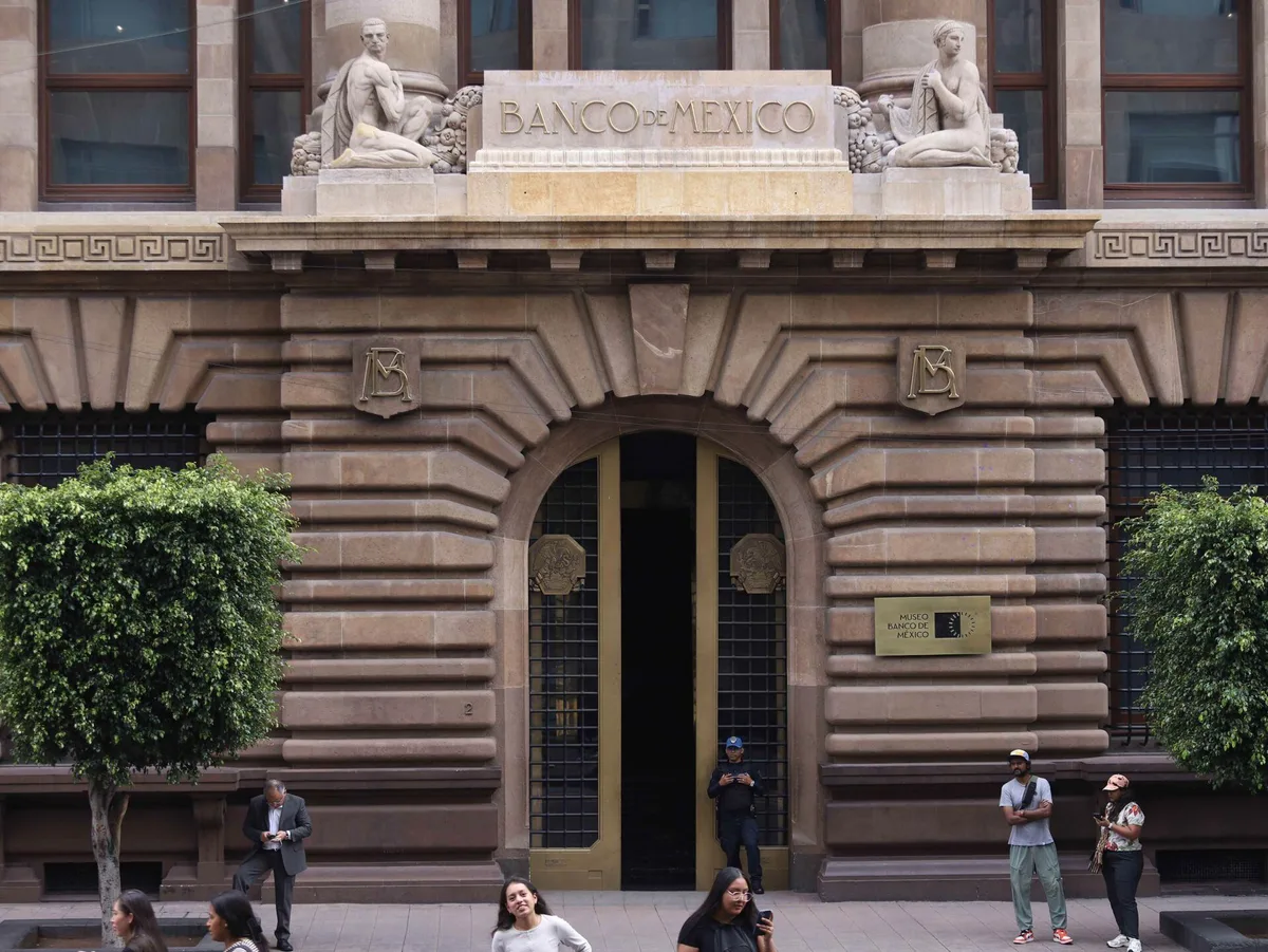 Banxico ‘le apuesta’ a que PIB de México crecerá 1.5% en 2026