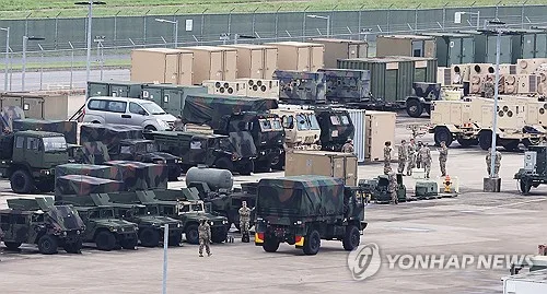 '핵무기 보유' 찬성 65%…'3군 사관학교 통합' 반대 58%[한국갤럽]