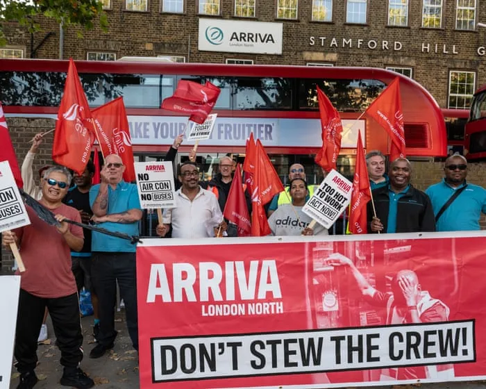 London bus drivers resume strike over heatwave working amid fears over air con deal