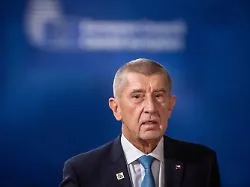 Opposition verteidigt Mehrheit : EU-Kritiker Babis kassiert Schlappe bei Senatswahl in Tschechien