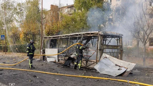 ONU condena "terrível ataque" a autocarros na Ucrânia com 30 mortos