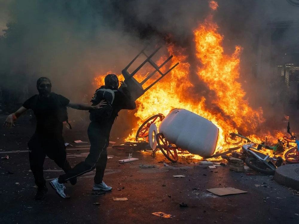 Frankreich: Gekommen, um zu wüten