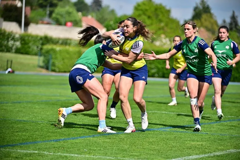 Première sélection pour Marie Ibañez contre le Canada, Mouna Touré en troisième ligne