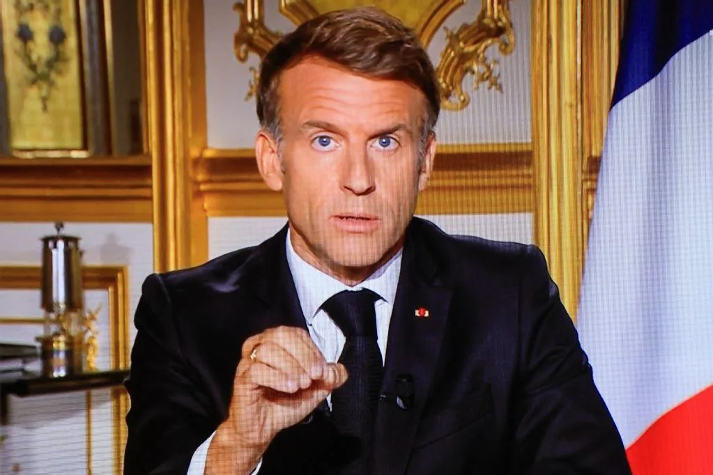 « Honte », « colère » et appel au calme et : ce qu’a dit Emmanuel Macron après les événements du 17 octobre