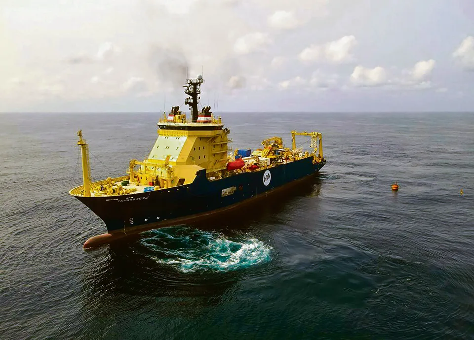 Cabos submarinos: Estar ligado atrai investimentos de 10 mil milhões