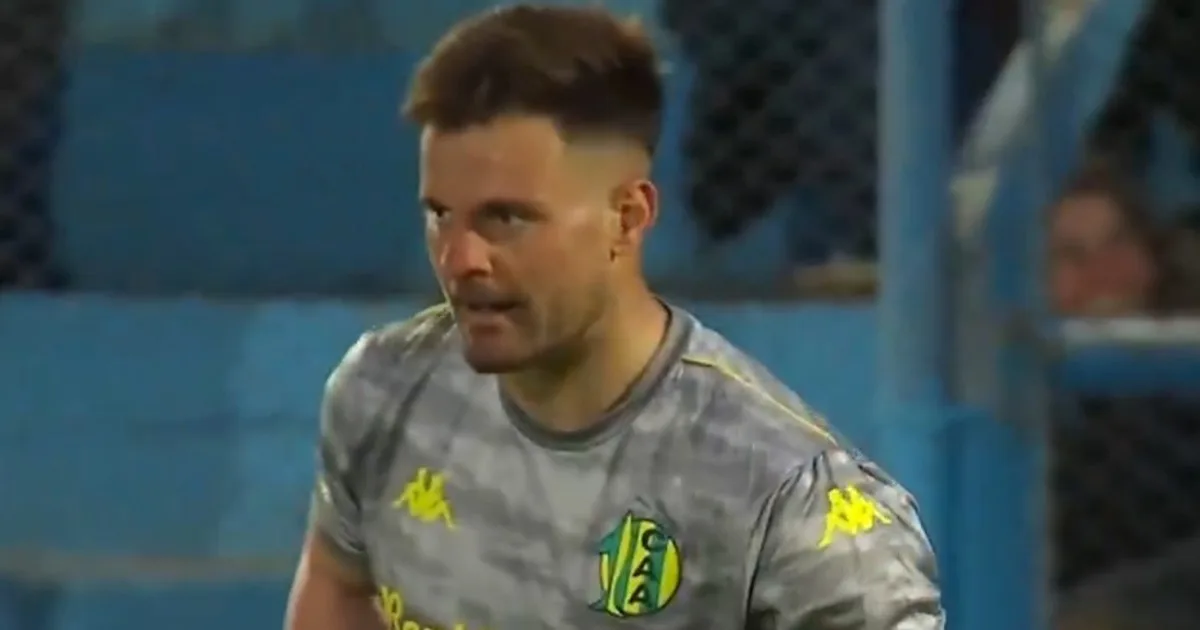 Video: el horror del arquero de Aldosivi ante Estudiantes de Río Cuarto