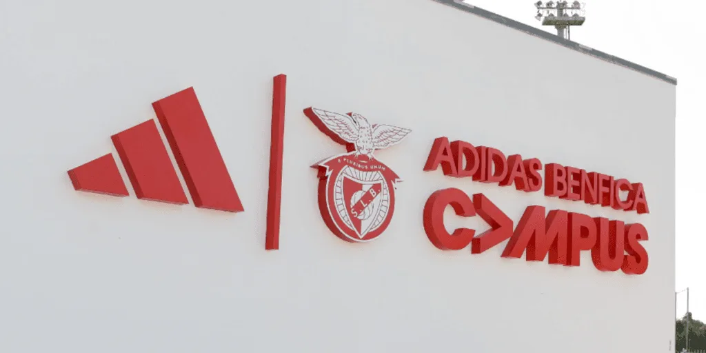 Benfica e Adidas renovam parceria até 2033 com novas propriedades envolvidas