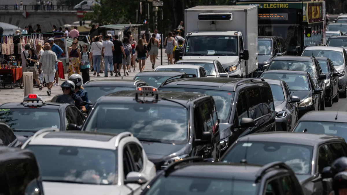Fast 40 Prozent E-Autos: Frankreich eilt Deutschland voraus