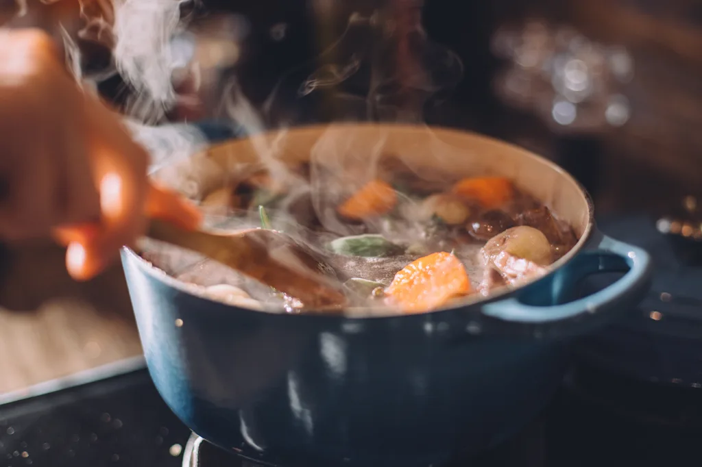 Como é feito um caldo perpétuo?