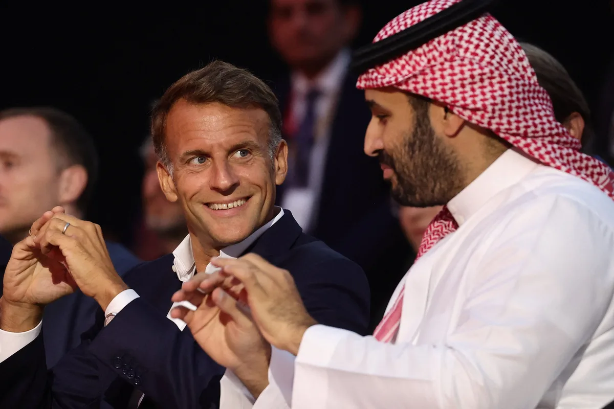 Comment les pays arabes perçoivent-ils la France et l’Europe ? Ce que révèle un sondage, six mois après le début de la guerre en Iran