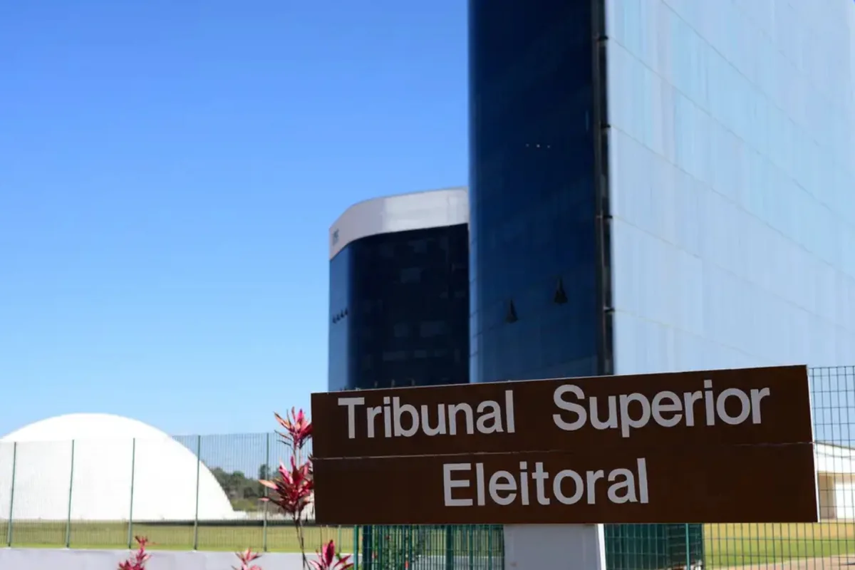 TSE aprova seis chapas à Presidência, outras sete aguardam análise