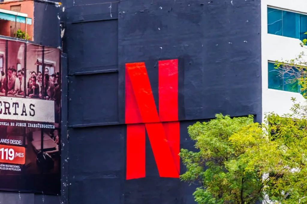 Netflix aumenta preços no Brasil: plano mais caro chega a R$ 71,90 por mês