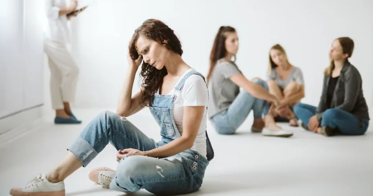 Qué significan los sueños en los que tu pareja te engaña, según la psicología
