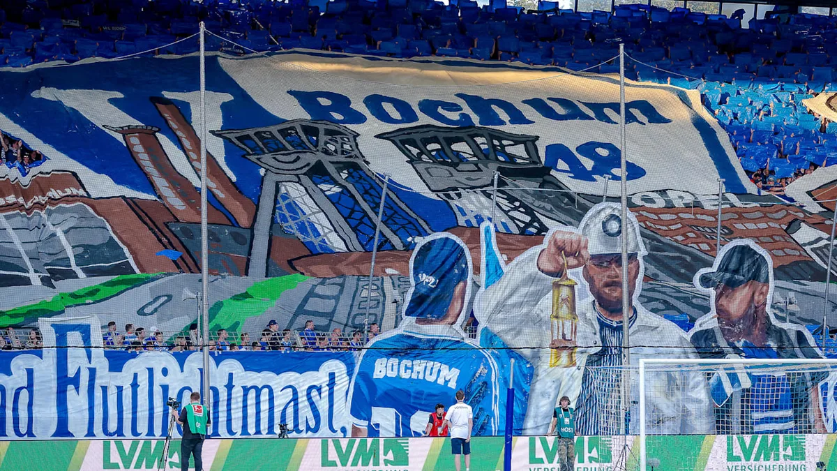 Knallhart - Bochum-Ultras kontern Hüpfverbot