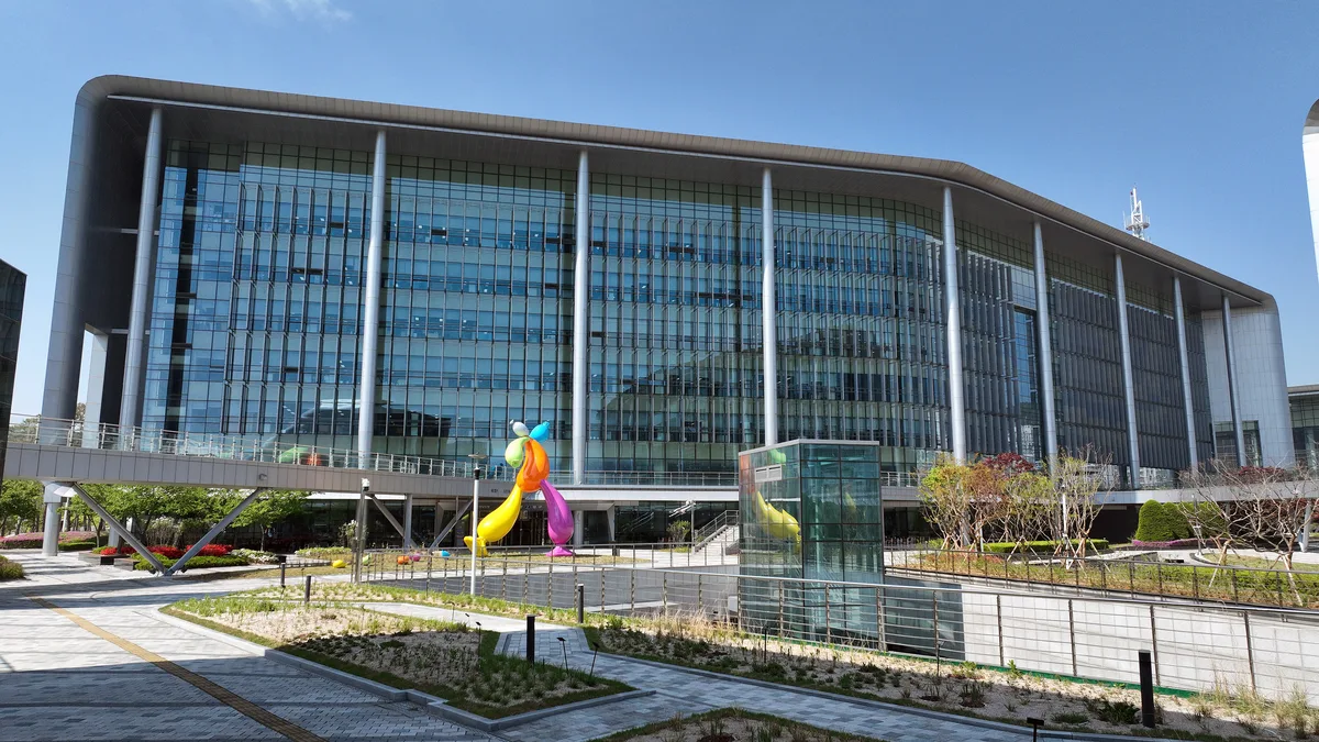 67조원부터 푼다···충남 첨단산업 202조원 투자 ‘첫발’