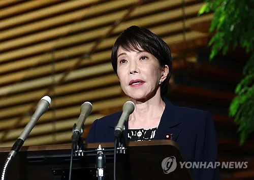 출범1년 다카이치 지지율 50%대 보합…"농림상 경질 타격 제한적"