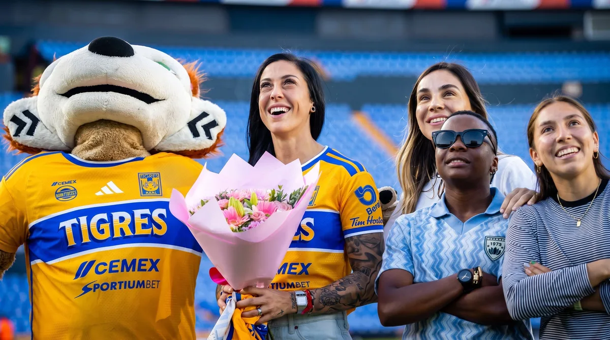Jennifer Hermoso agradece a Tigres Femenil y se despide con emotivo mensaje: “Me voy muy feliz”