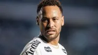 Com lesões seguidas no Santos, Gabriel Menino lamenta pior fase na carreira