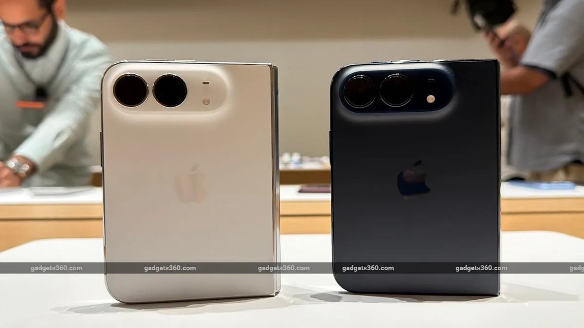How Apple Uses the Hinge to Cool the iPhone Duo
