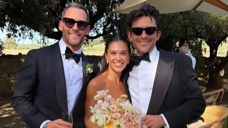 Bridgerton star Jonathan Bailey secretly flies into WA to attend co-star Sabrina Bartlett’s South West wedding