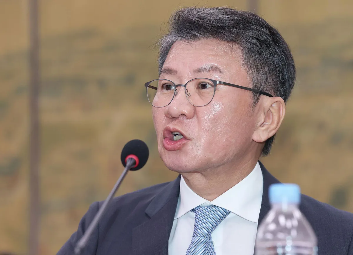 ‘홍명보 선임 의혹’ 정몽규 前축협회장 경찰 피의자 조사