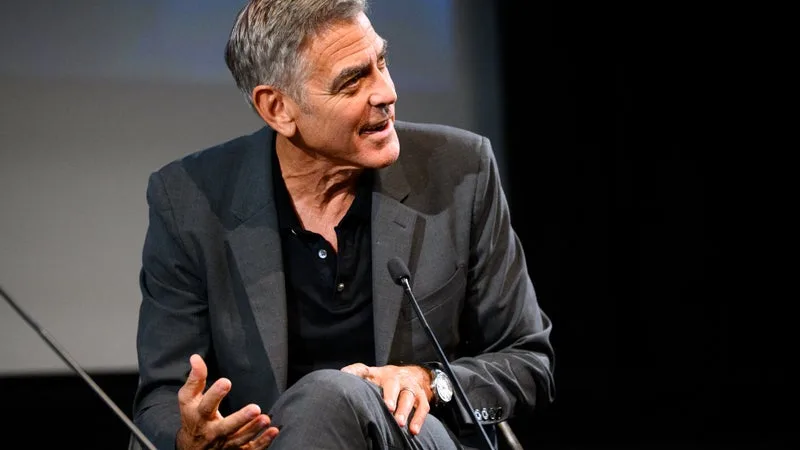 La Mostra de Venise déroule le tapis rouge à George Clooney pour sa soirée d'ouverture