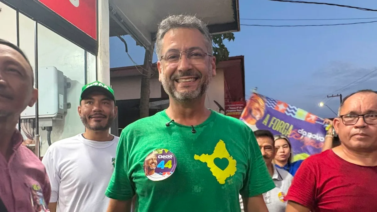 Clécio Luís participa de caminhada à tarde e de plenária à noite, em Macapá