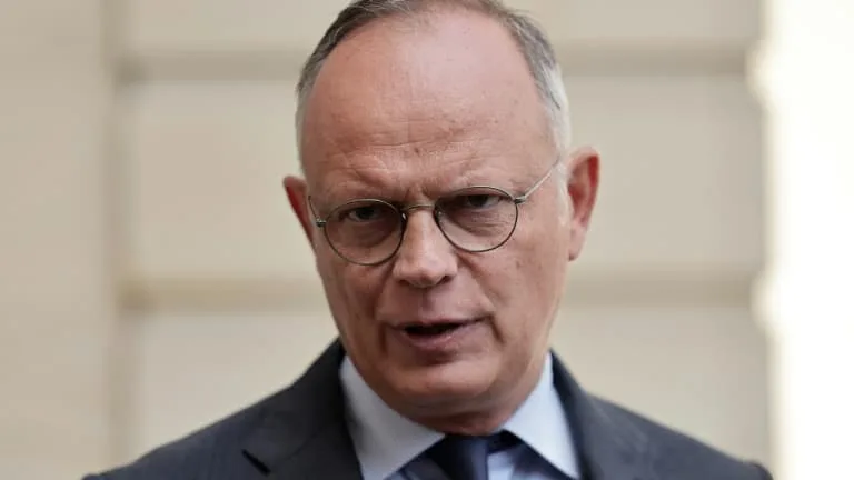DIRECT. Présidentielle: Édouard Philippe en déplacement à Mayotte, Fabien Roussel attendu à Toulouse
