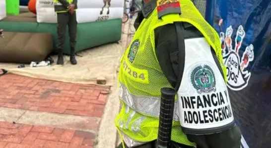 Niña de cinco años fue encontrada deambulando por las calles en Bogotá: estaba buscando a su mamá que habría salido con unos amigos