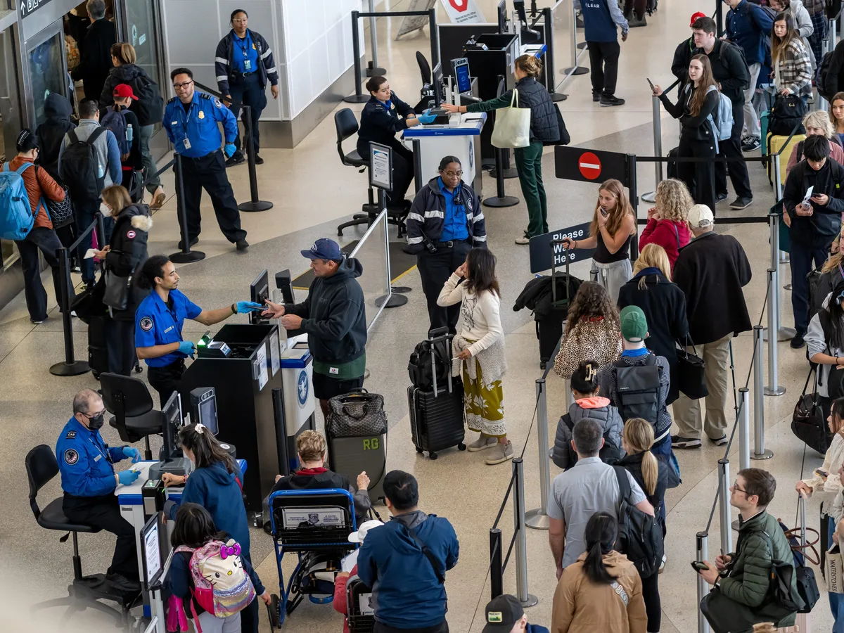These 20 US airports don't use TSA screeners — and Trump wants more to go private