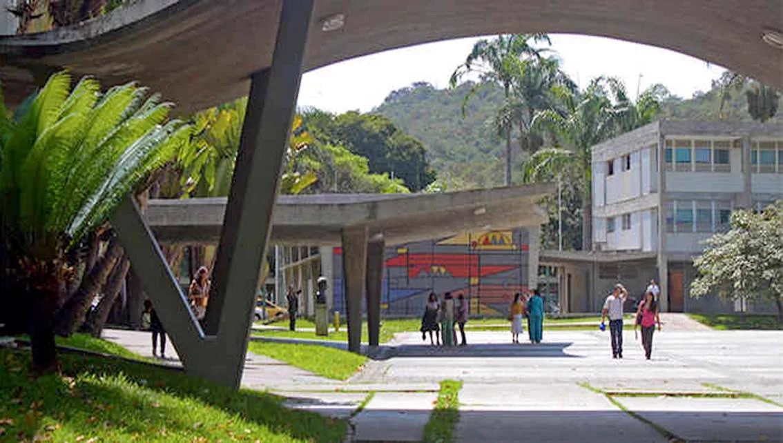 ¿A cuánto propone la Fapuv elevar el monto de las becas y preparadurías universitarias?