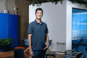 Juros altos começam a cobrar a conta das empresas; onde está o maior risco?