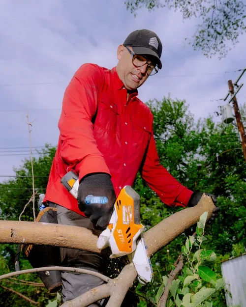 Mowing the extra mile — and changing lives