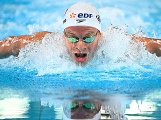 VIDÉO. Championnats d’Europe de natation : Léon Marchand s’offre sa première médaille européenne sur le 200 m papillon