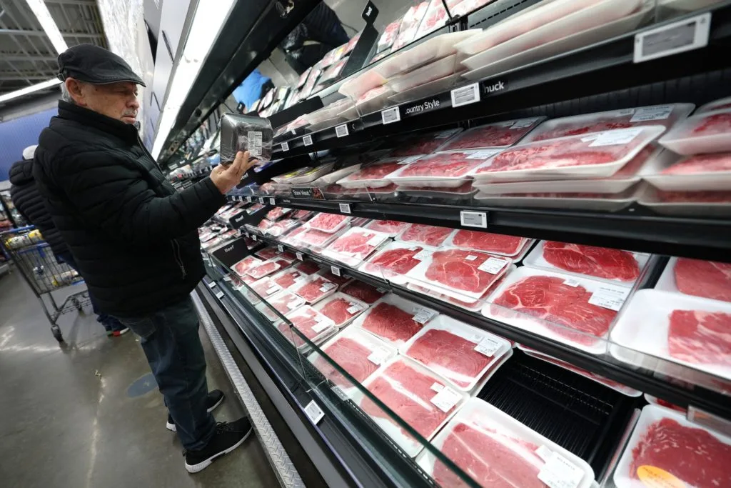 Trump faces backlash from ranchers over plan to import beef