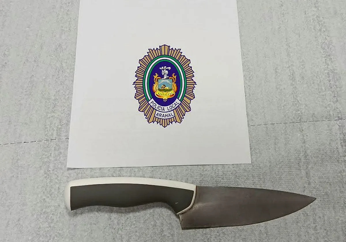 Detenido un hombre por acuchillar a su pareja en Arahal