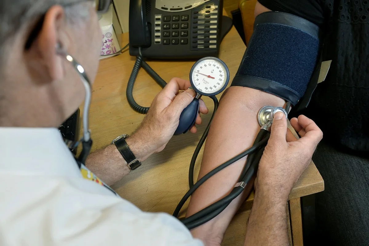 AI chatbots could help safely diagnose patients ahead of GP visits as experts hail ‘crucial step’