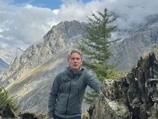 « Impossible »: après « Notre Salut », Swann Arlaud débarque sur Arte dans un face-à-face entre abnégation et résistance