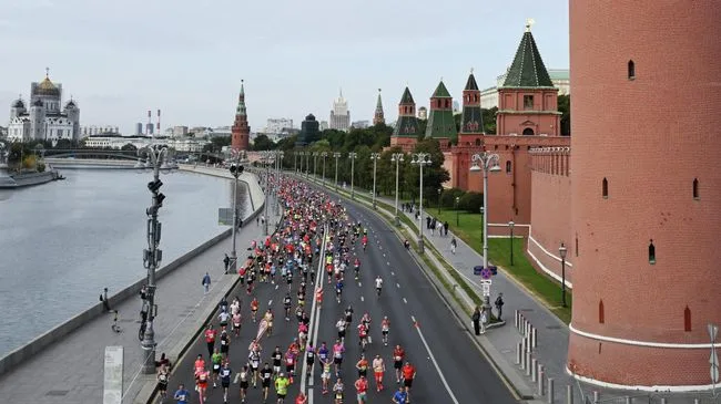 Около 60 тысяч спортсменов могут выйти на старт Московского марафона