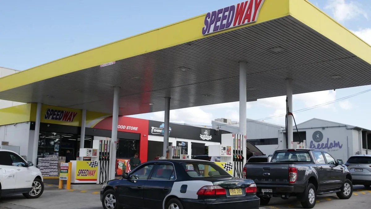 ‘Do not want’: Energy minister Chris Bowen makes Russian fuel vow