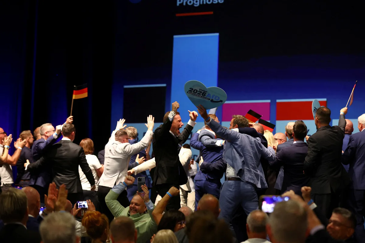 Allemagne : l'AfD remporte une victoire historique aux élections régionales, le casse-tête des coalitions commence