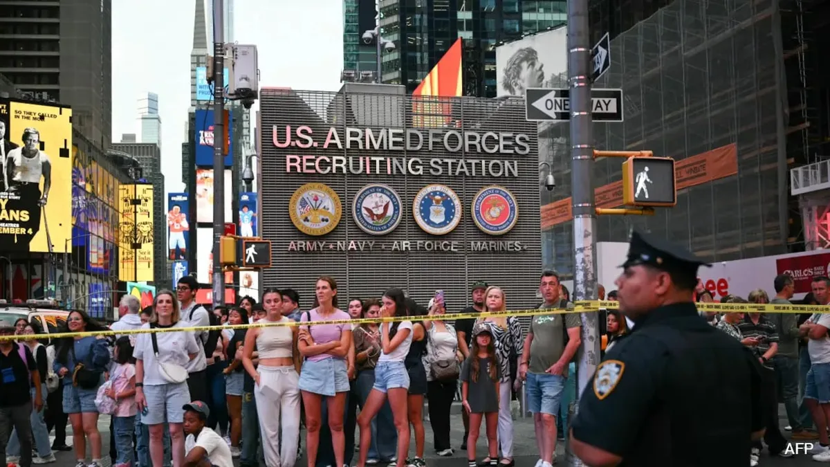 2 Dead After Stabbing At New York's Times Square, Attacker Killed