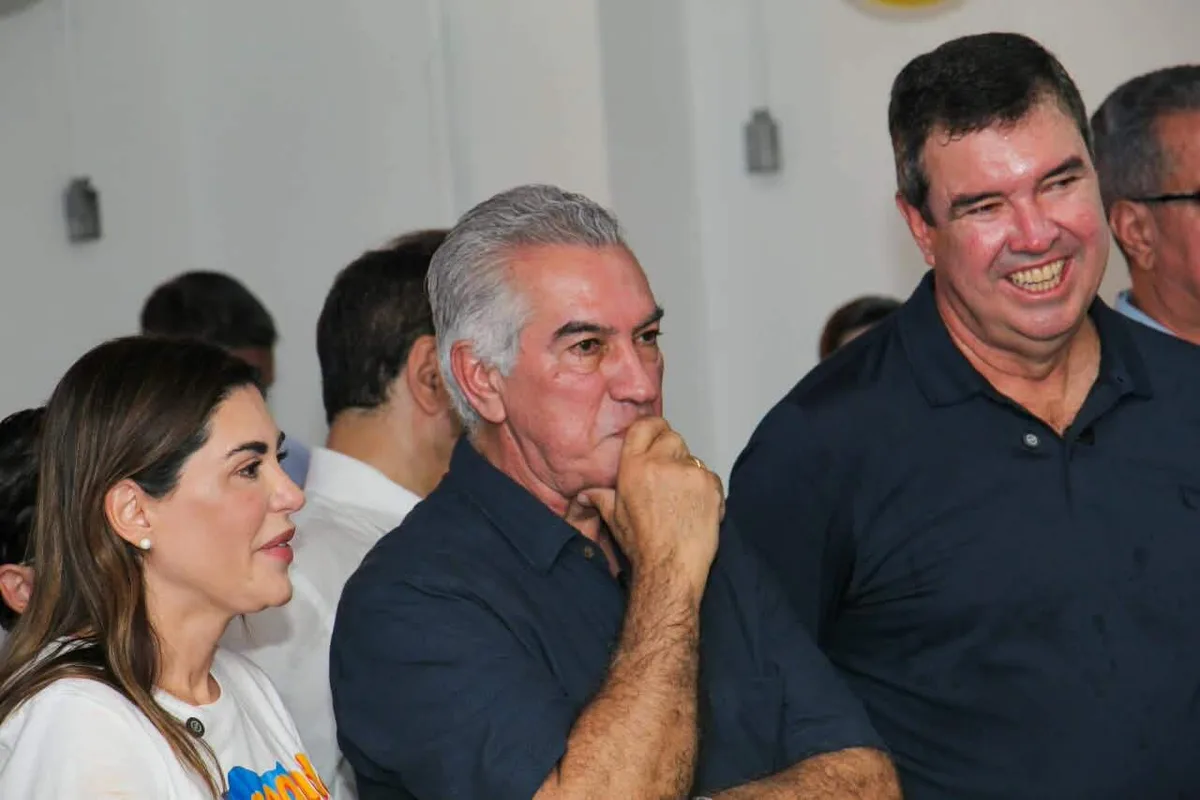 Riedel começa campanha corpo a corpo: "De hoje até outubro, estamos na rua"