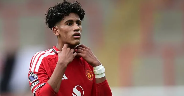 JJ Gabriel, o Kid Messi que quer sair do United aos 15 anos