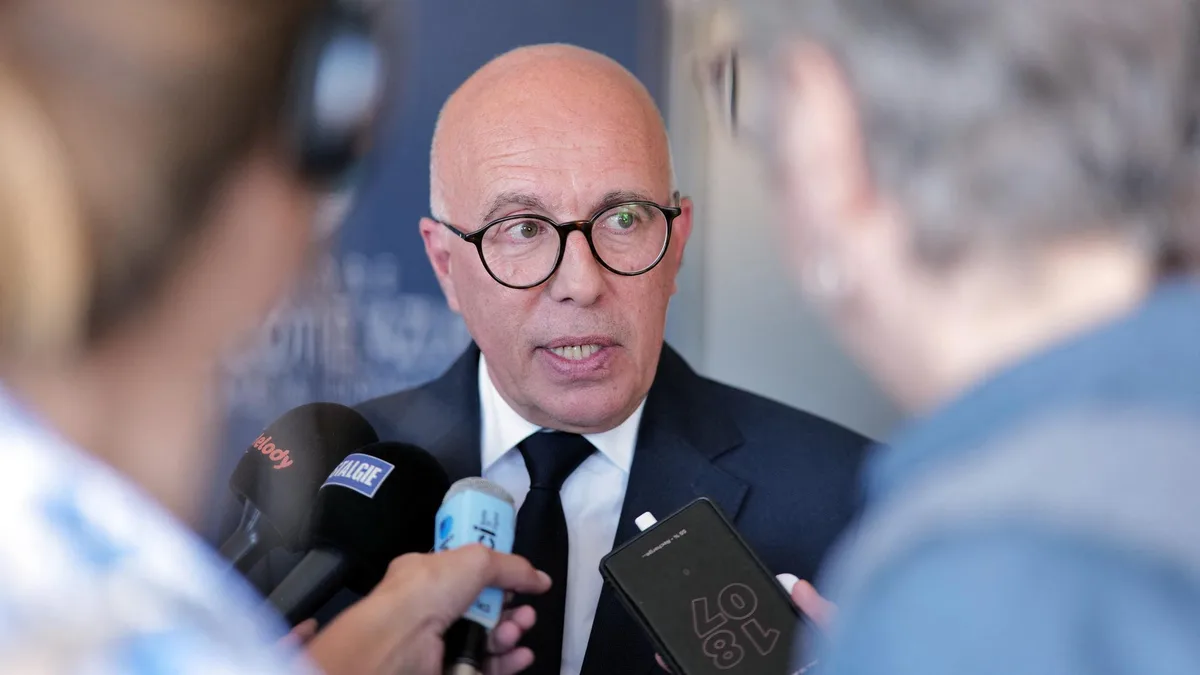 À Nice, Éric Ciotti utilise la rentrée scolaire pour imposer son style... et braquer la communauté éducative