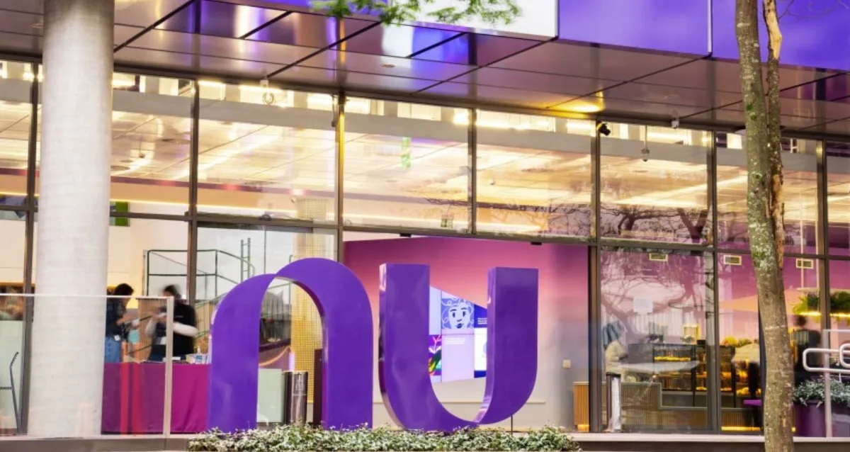 Nubank (NU) ainda tem espaço para crescer? Por que o BBA vê potencial de alta de 41% para a ação
