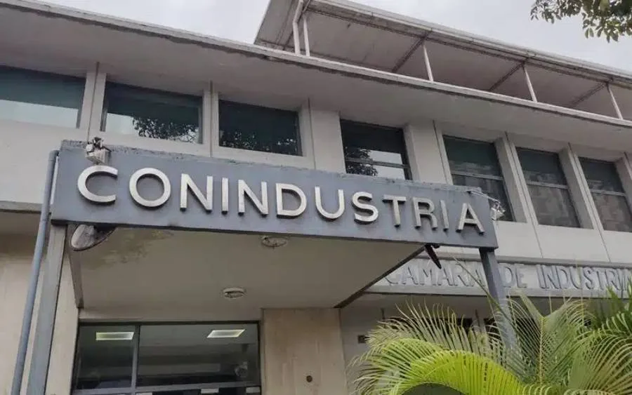 Producción manufacturera privada creció 8,1 % mientras empresas enfrentan restricciones eléctricas en Venezuela