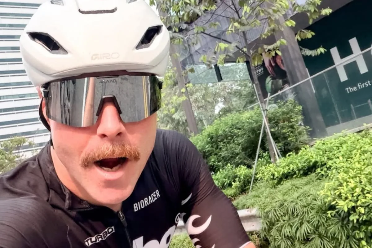 Valtteri Bottas arrives unscathed in Singapore, dodging snakes and cows