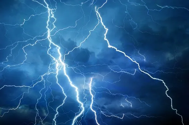 Met Office 'protect yourself' warning as thunderstorms set for 26 areas - full list