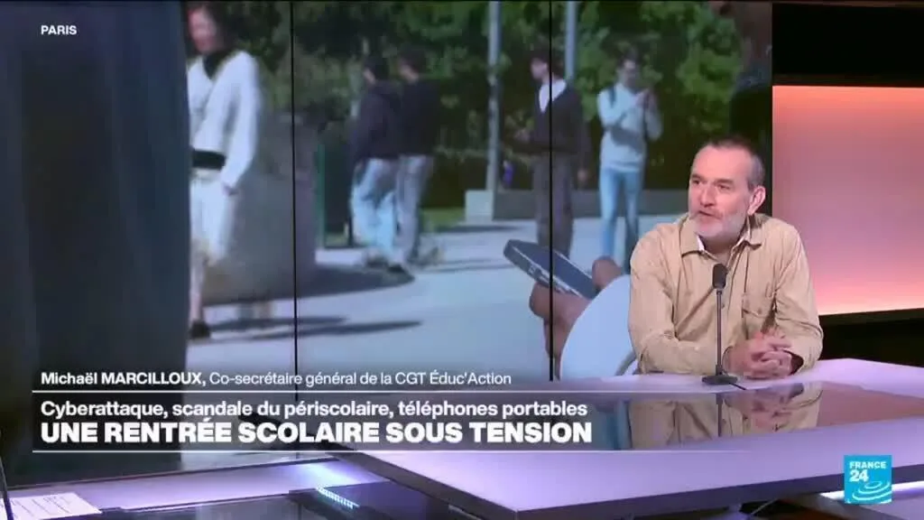 Rentrée scolaire pour 11,6 millions d'élèves, interdiction du portable au lycée